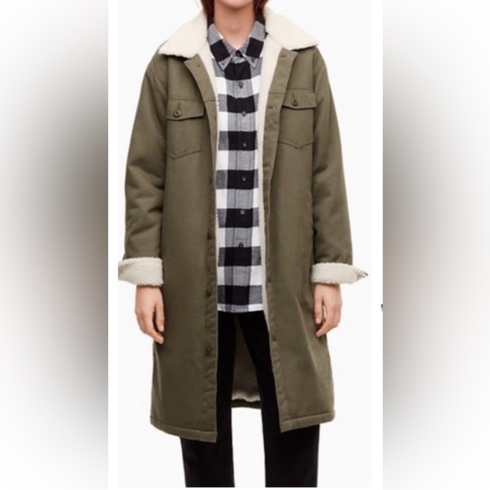 Aritzia TNA Murad Coat - Green - Sherpa Lined - size S